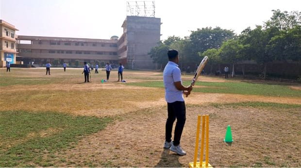 Bat, Bowl, Win: Let's Play Cricket!