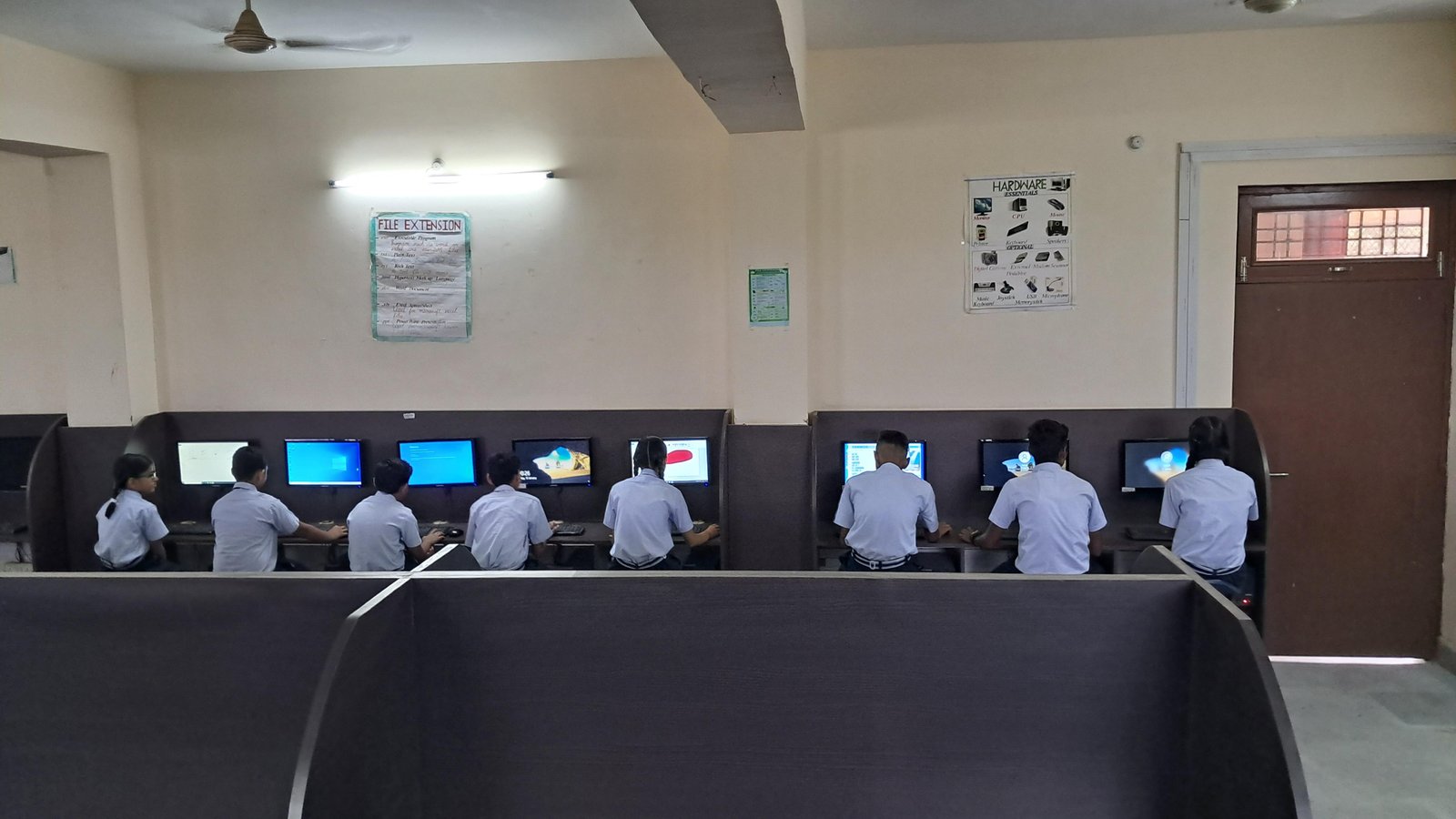 computer lab images